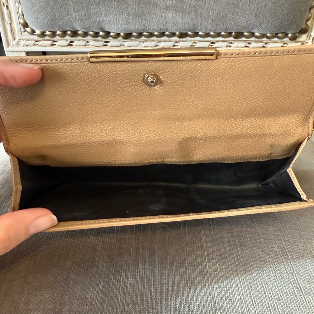 Gucci monogram wallet with double snap detail and dust bag - Picture 7 of 13